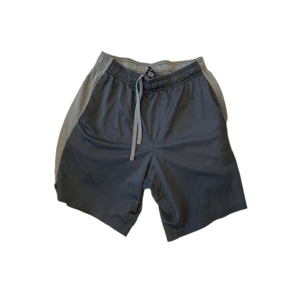 apout Gray Black Training Shorts, Men's M